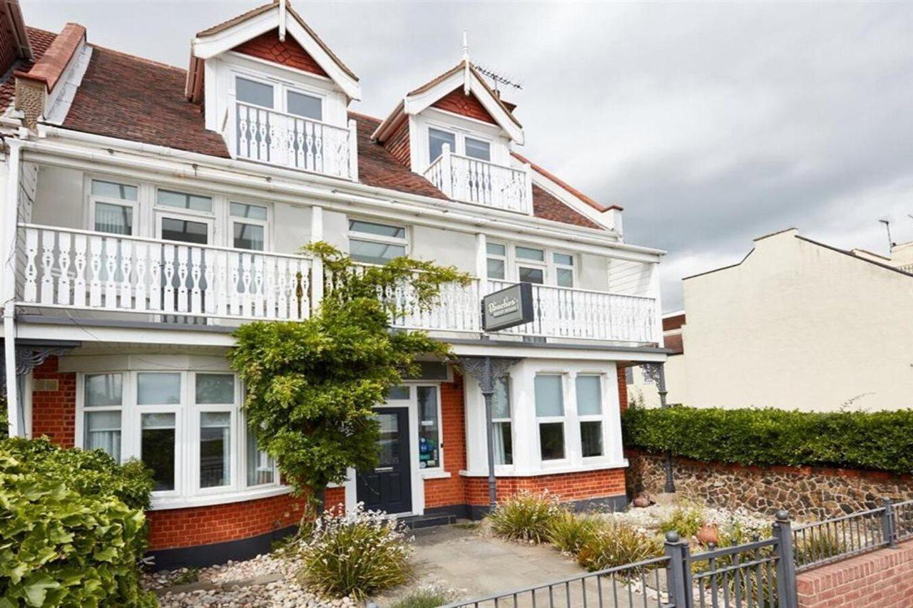 The Beaches Guest House (Adults Only) Southend-on-Sea Buitenkant foto